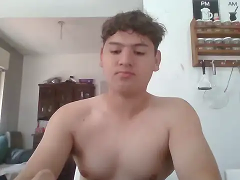 Snapshot of Myboy0020 chatting on 11/17/25, 12:42 Myboy0020 online show from 11/17/25, 12:42