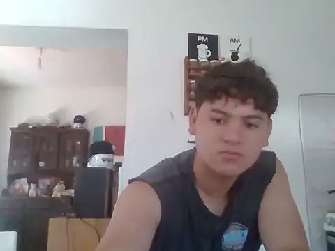 Snapshot of Myboy0020 chatting on 12/17/25, 12:54 Myboy0020 online show from 12/17/25, 12:54