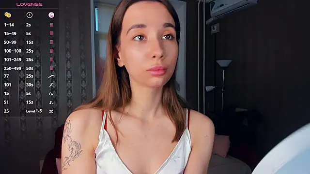 JacalynSchreiber online show from 12/17/25, 12:10