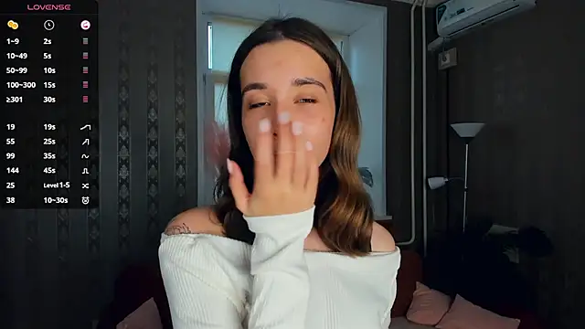 JacalynSchreiber online show from 11/30/25, 10:49