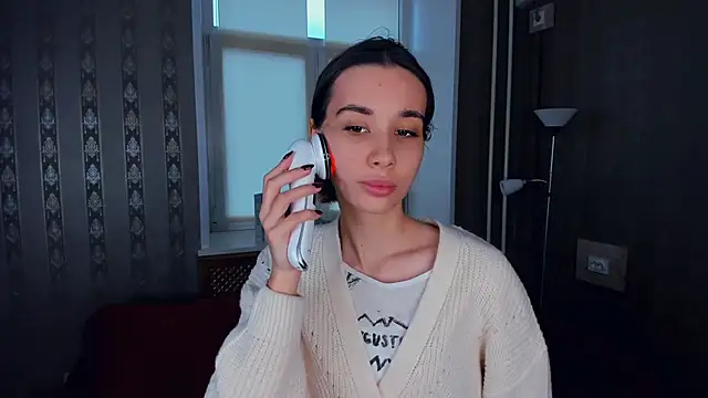 JacalynSchreiber online show from 11/11/25, 08:53