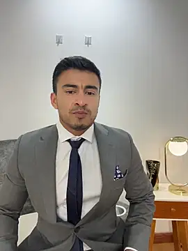 Chris Clarck online show from 11/11/25, 07:19