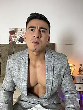 Chris Clarck online show from 12/19/25, 08:11