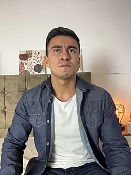 Chris Clarck online show from 12/22/25, 08:42