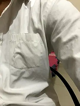 Snapshot of helicoptershow chatting on 10/31/25, 07:54 helicoptershow online show from 10/31/25, 07:54