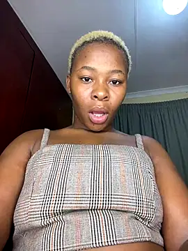 MiyaXo2 online show from 12/19/25, 08:44