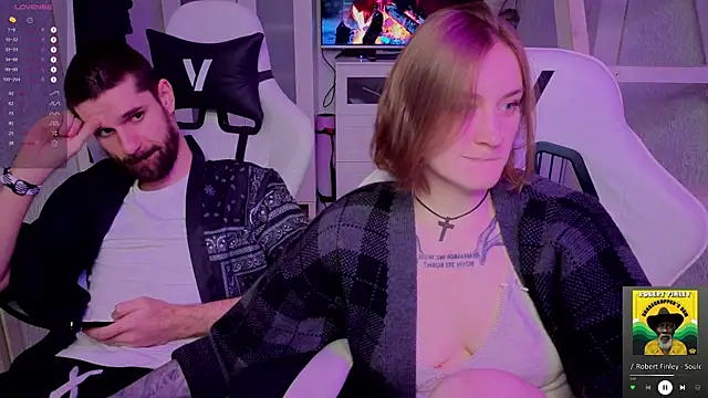 RetroMarie online show from 11/23/25, 08:08