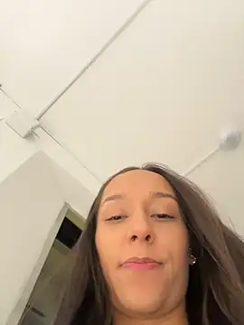 Brunettecollins05 online show from 01/08/26, 06:03