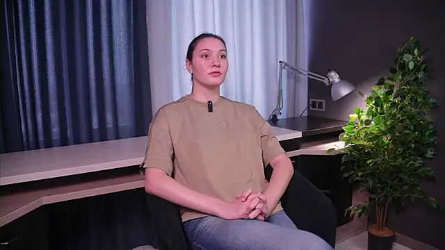 Snapshot of RubyZadroga chatting on 11/05/25, 03:20 RubyZadroga online show from 11/05/25, 03:20