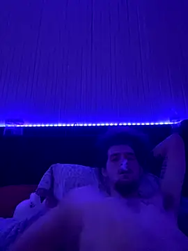 Snapshot of tgetnasty chatting on 11/12/25, 11:25 tgetnasty online show from 11/12/25, 11:25