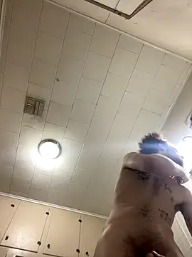 Snapshot of tgetnasty chatting on 11/16/25, 07:57 tgetnasty online show from 11/16/25, 07:57