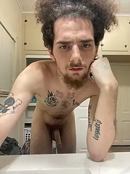 Snapshot of tgetnasty chatting on 11/17/25, 03:43 tgetnasty online show from 11/17/25, 03:43