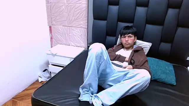 Mortelle  online show from 01/13/26, 10:30