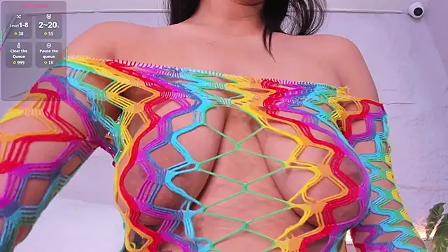 Violettaevans  online show from 12/01/25, 07:59