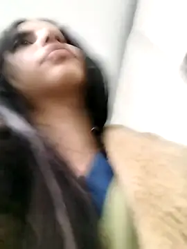 Snapshot of catalinamunoz chatting on 11/07/25, 07:40 catalinamunoz online show from 11/07/25, 07:40