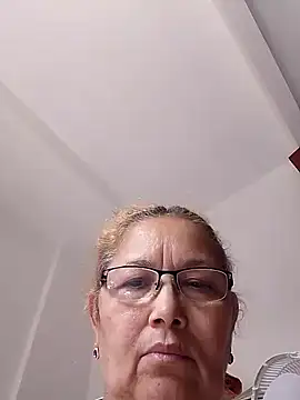 Cessi50 online show from 11/11/25, 04:13