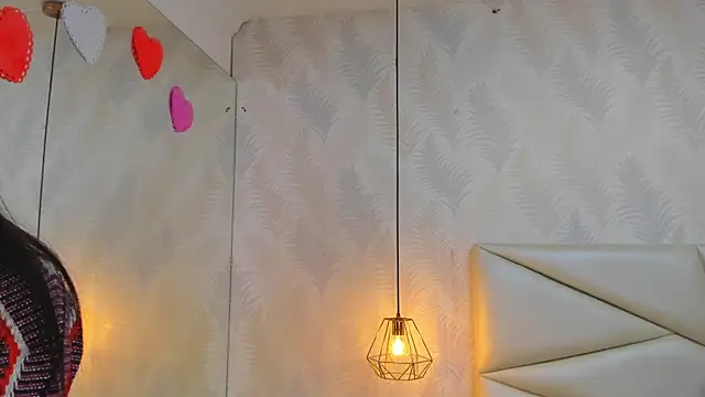 laurettedela rouse online show from 11/07/25, 11:15