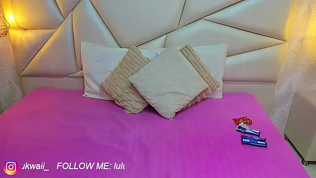 laurettedela rouse online show from 11/24/25, 11:43