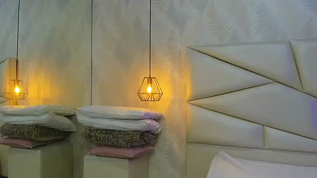 laurettedela rouse online show from 12/05/25, 10:03