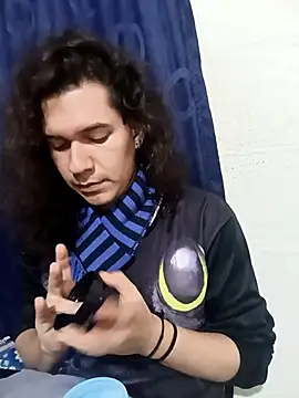 Snapshot of OnixAgata0 chatting on 01/08/26, 02:06 OnixAgata0 online show from 01/08/26, 02:06