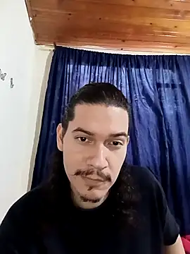 Snapshot of OnixAgata0 chatting on 11/10/25, 10:37 OnixAgata0 online show from 11/10/25, 10:37