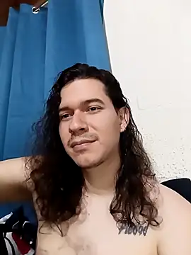 OnixAgata0 online show from 02/07/26, 04:09