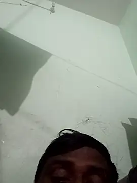 Snapshot of mizansex chatting on 11/01/25, 12:21 mizansex online show from 11/01/25, 12:21