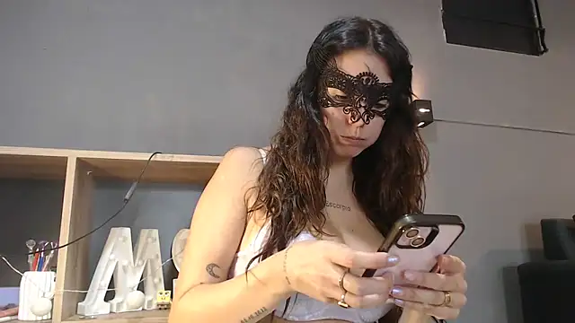 mickystrumia23 online show from 04/21/26, 06:58