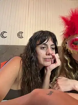 Snapshot of mickystrumia23 chatting on 03/02/26, 01:28 mickystrumia23 online show from 03/02/26, 01:28