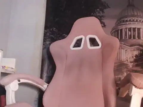 valkyriaxxx  online show from 11/08/25, 07:56