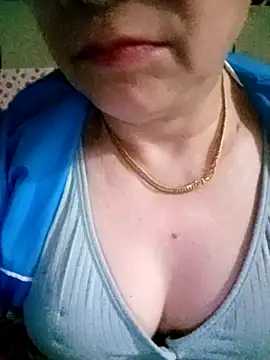 small-house123 online show from 02/15/26, 11:03