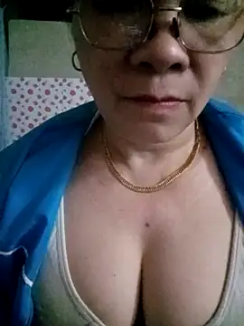 small-house123 online show from 02/22/26, 07:55