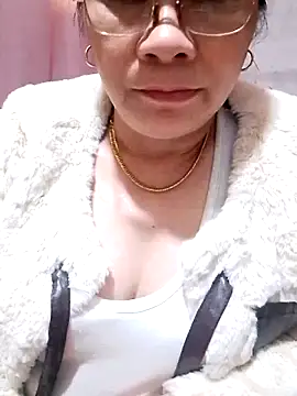 small-house123 online show from 11/27/25, 06:03