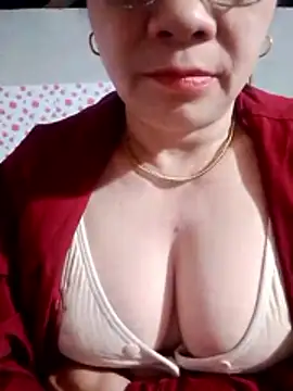 small-house123 online show from 01/14/26, 10:46