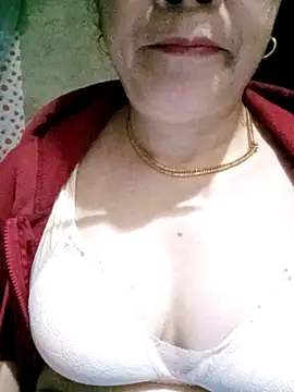 small-house123 online show from 02/28/26, 01:22