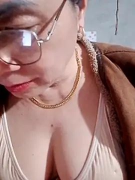 small-house123 online show from 01/16/26, 11:03