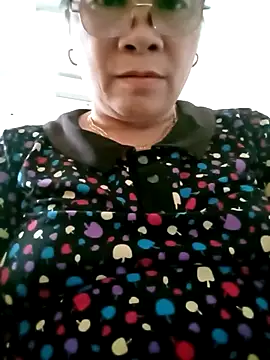 small-house123 online show from 11/08/25, 08:29