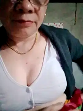 small-house123 online show from 02/07/26, 10:45