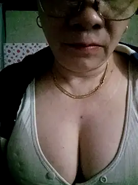 small-house123 online show from 02/20/26, 06:32