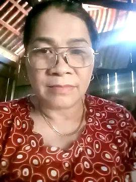 small-house123 online show from 11/06/25, 03:10