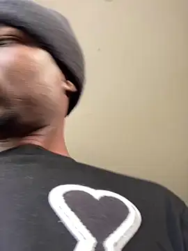 Ndodemnyamaxh online show from 11/17/25, 04:05