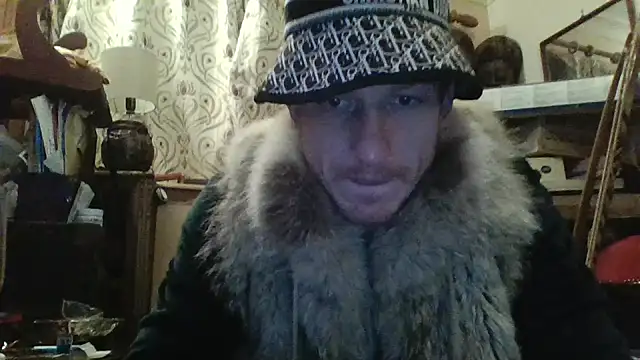 jigglethaypussi online show from 12/04/25, 05:01