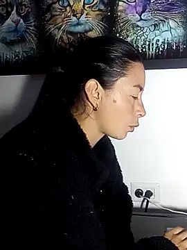 NathyMilf  online show from 11/17/25, 08:29