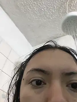 Snapshot of sophie_verynice chatting on 11/01/25, 02:11 sophie verynice online show from 11/01/25, 02:11