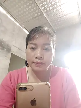 Kiuwi-omao online show from 11/02/25, 07:24