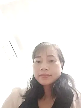 Kiuwi-omao online show from 11/08/25, 02:31