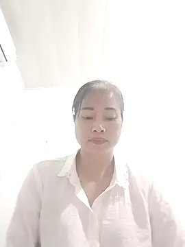 Kiuwi-omao online show from 11/07/25, 01:32