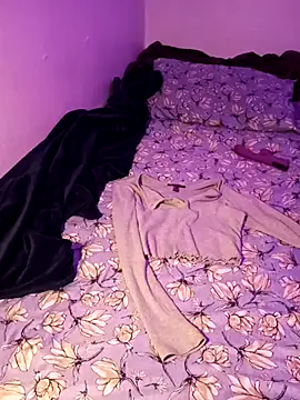 Snapshot of erikanoctis chatting on 11/05/25, 07:44 erikanoctis online show from 11/05/25, 07:44