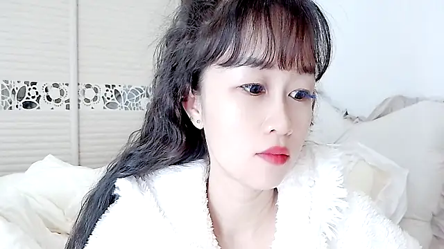 lookbyby online show from 01/06/26, 01:53