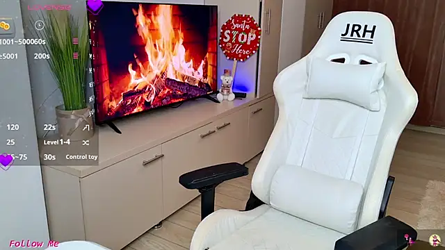 Myla-b online show from 12/14/25, 10:59